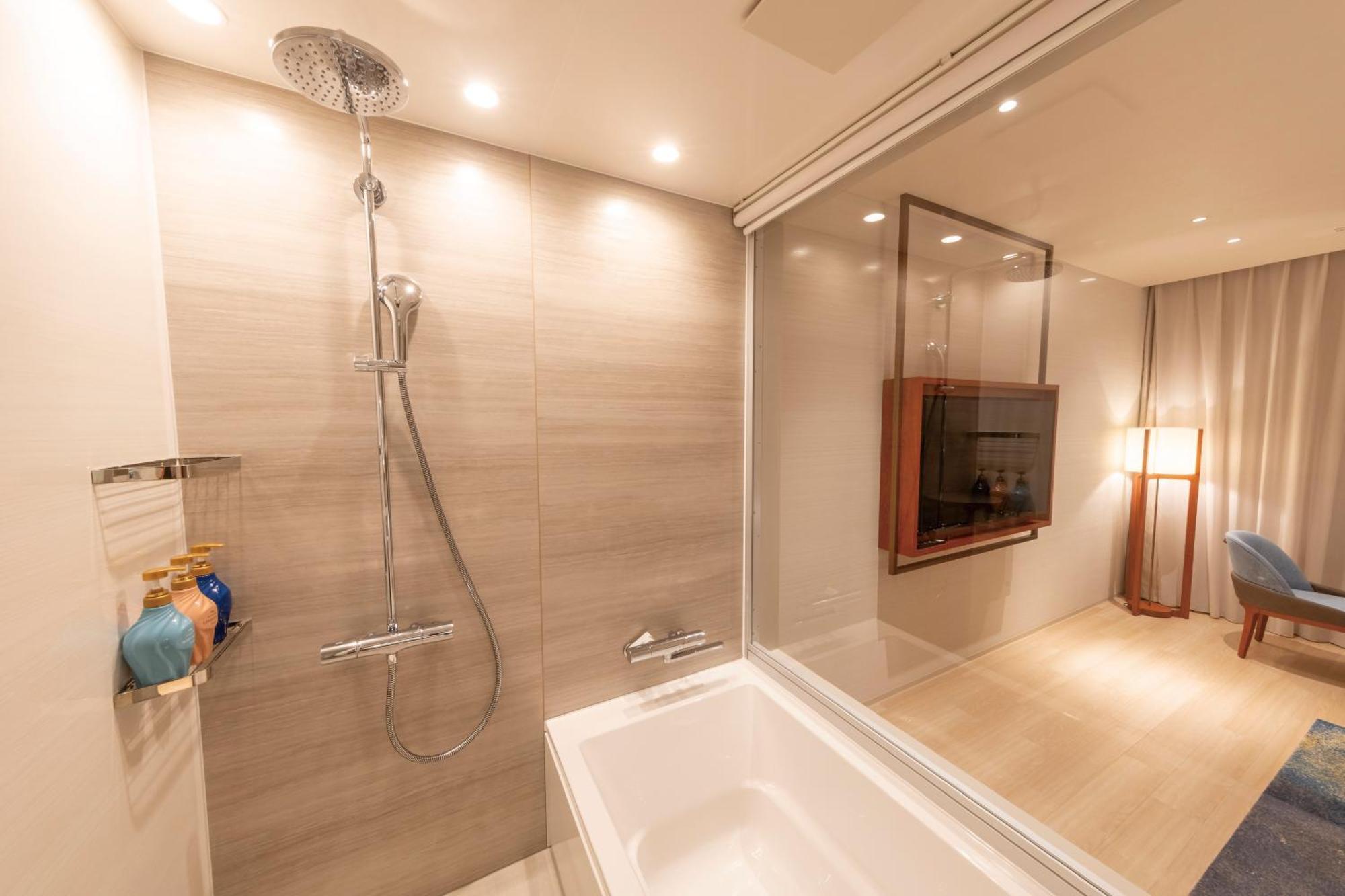 Hotel Springs Makuhari Premier Chiba Eksteriør billede